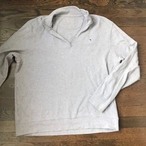 Vineyard vines lightweight sweatshirt
